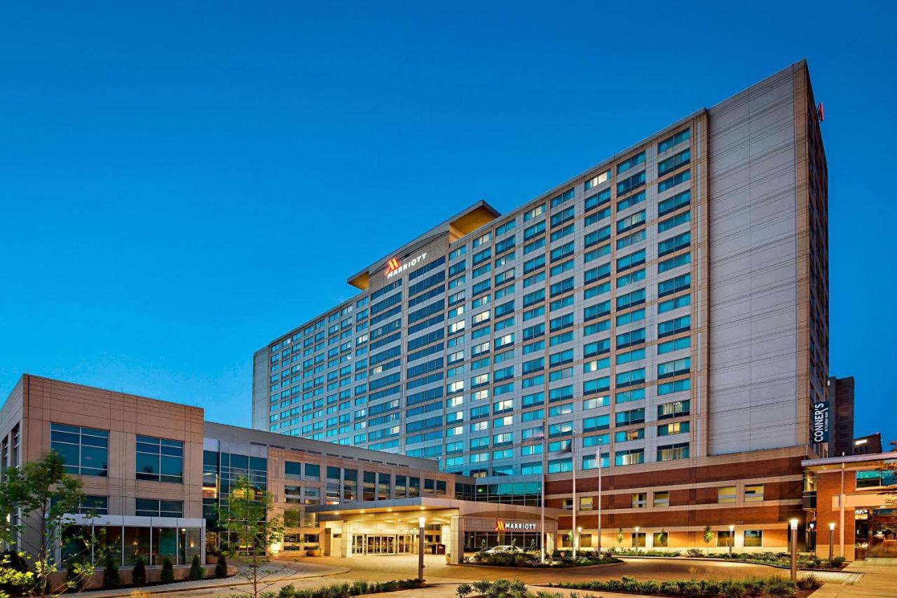 Indianapolis Marriott Downtown Hotel Exterior photo